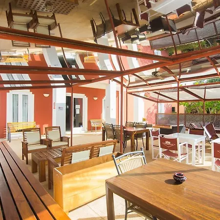 Club Pueblo Menorquin Apartament *
