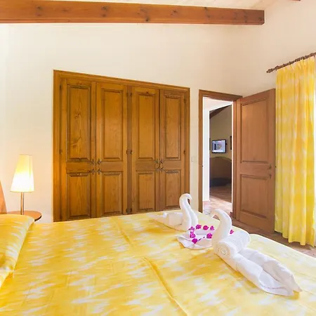 Club Pueblo Menorquin Ciutadella (Menorca)