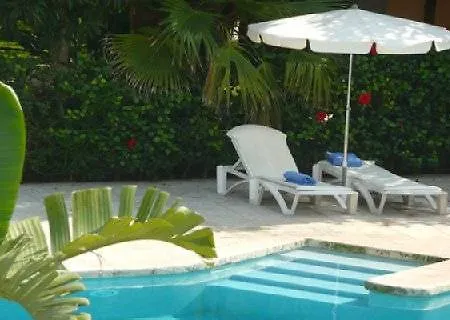 Club Pueblo Menorquin * Ciutadella (Menorca)