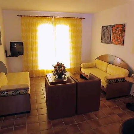 Club Pueblo Menorquin Ciutadella (Menorca)