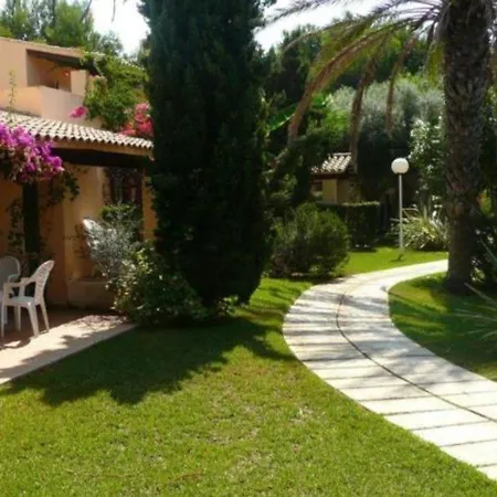 Club Pueblo Menorquin Apartamento *