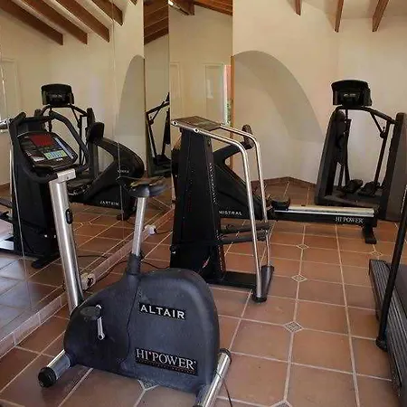 Club Pueblo Menorquin *